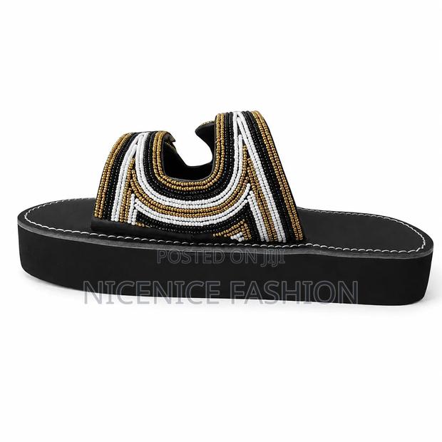 Premium Beaded Leather Slide Sandals - thumbnail 2