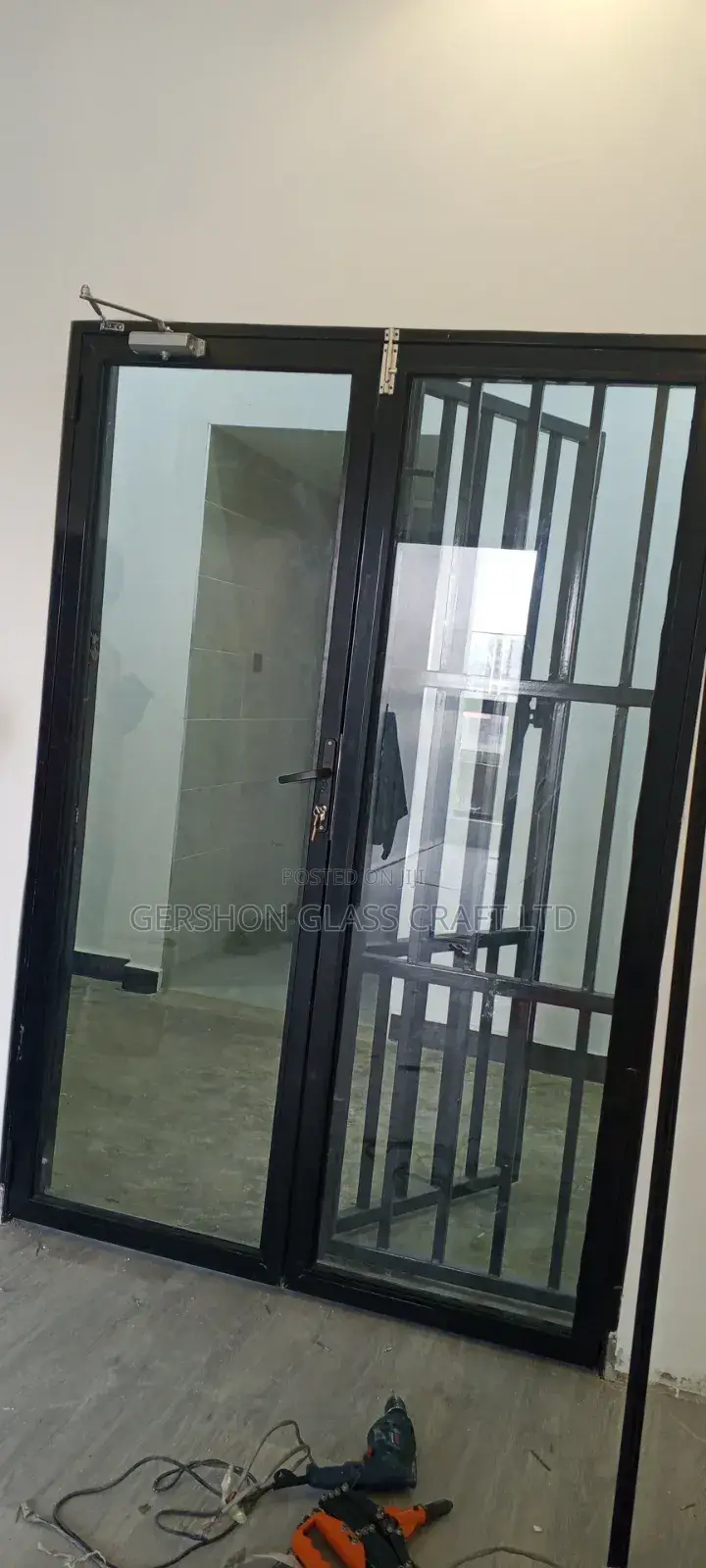Aluminium Double Door Complete With Glass and Door Closer