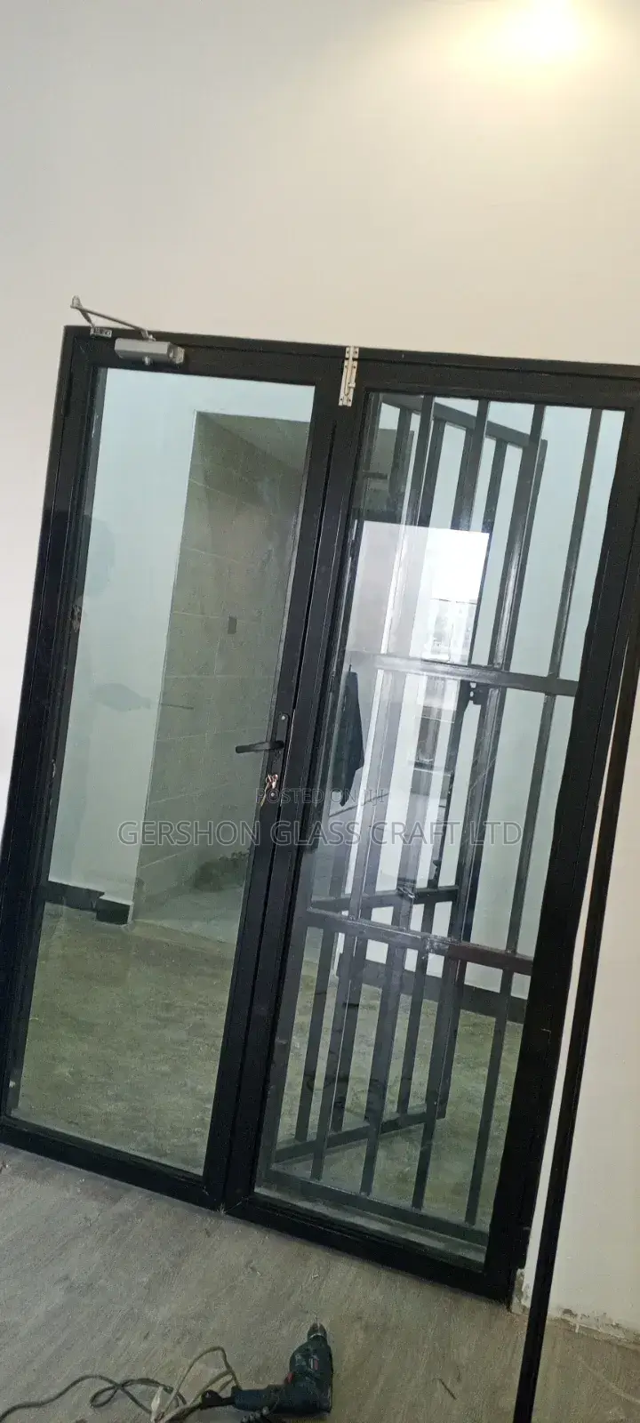 Aluminium Double Door Complete With Glass and Door Closer