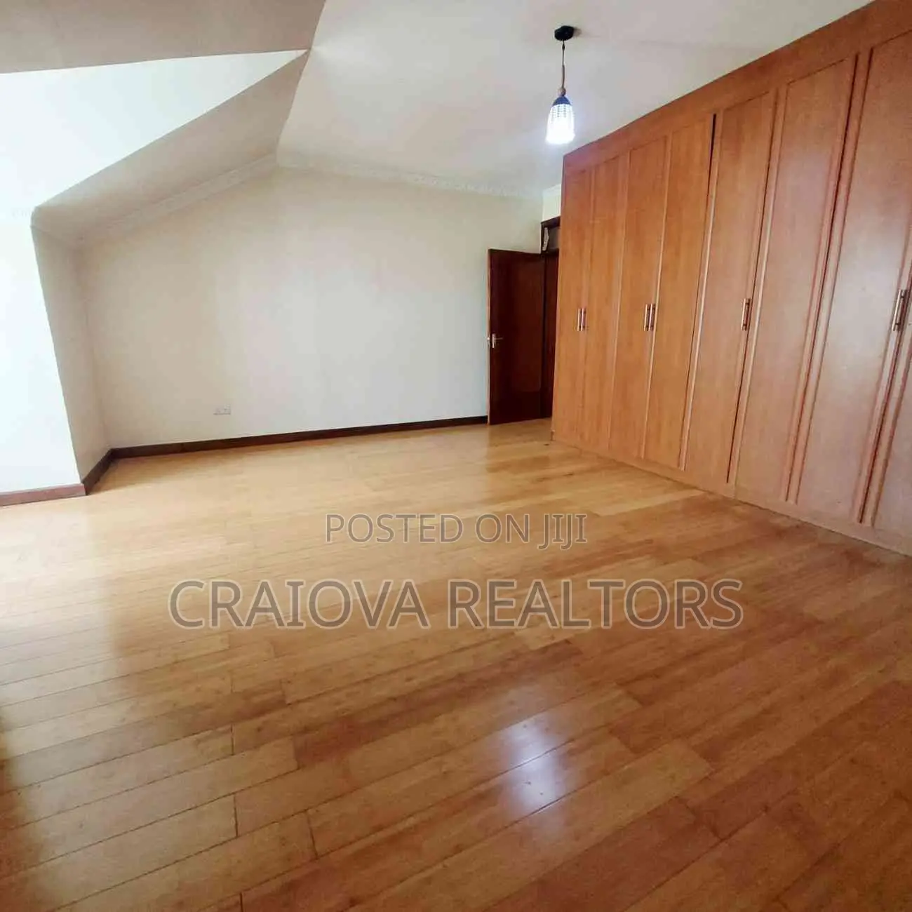 4bdrm Duplex in Hurlingham for rent
