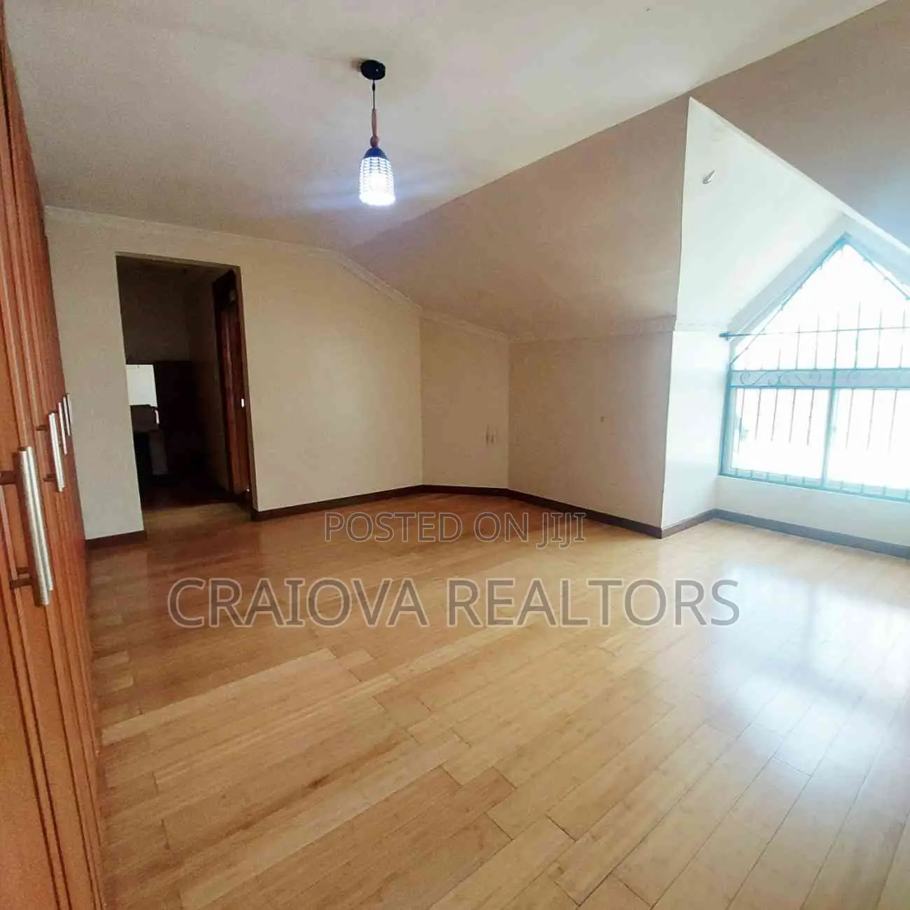 4bdrm Duplex in Hurlingham for rent