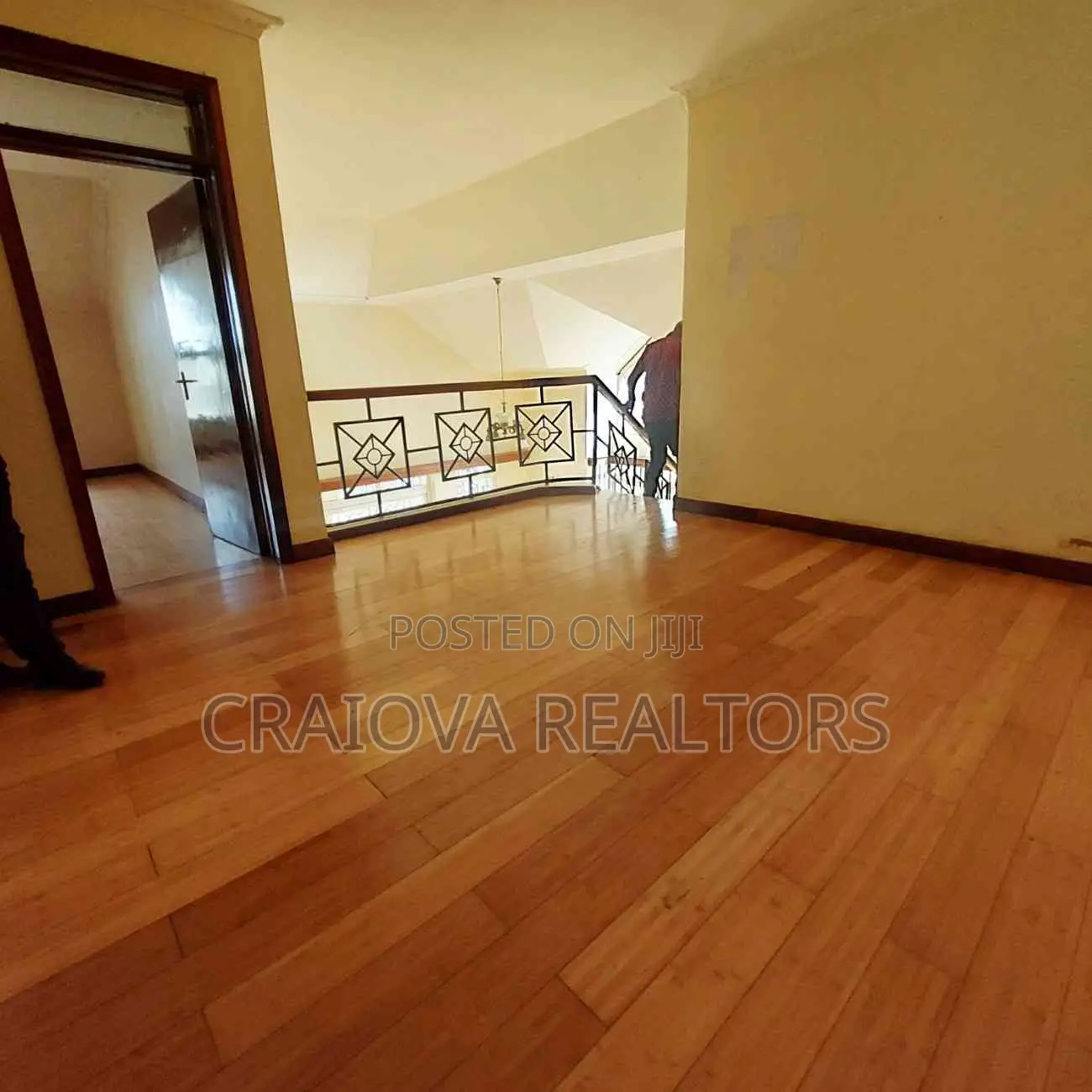 4bdrm Duplex in Hurlingham for rent