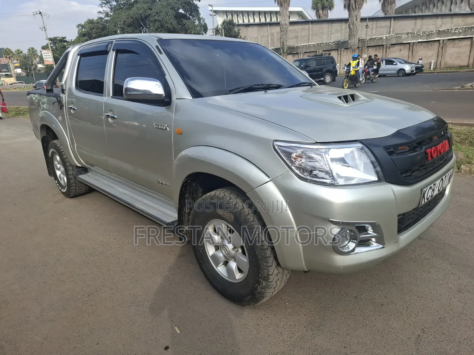 Toyota Hilux 2007 Silver