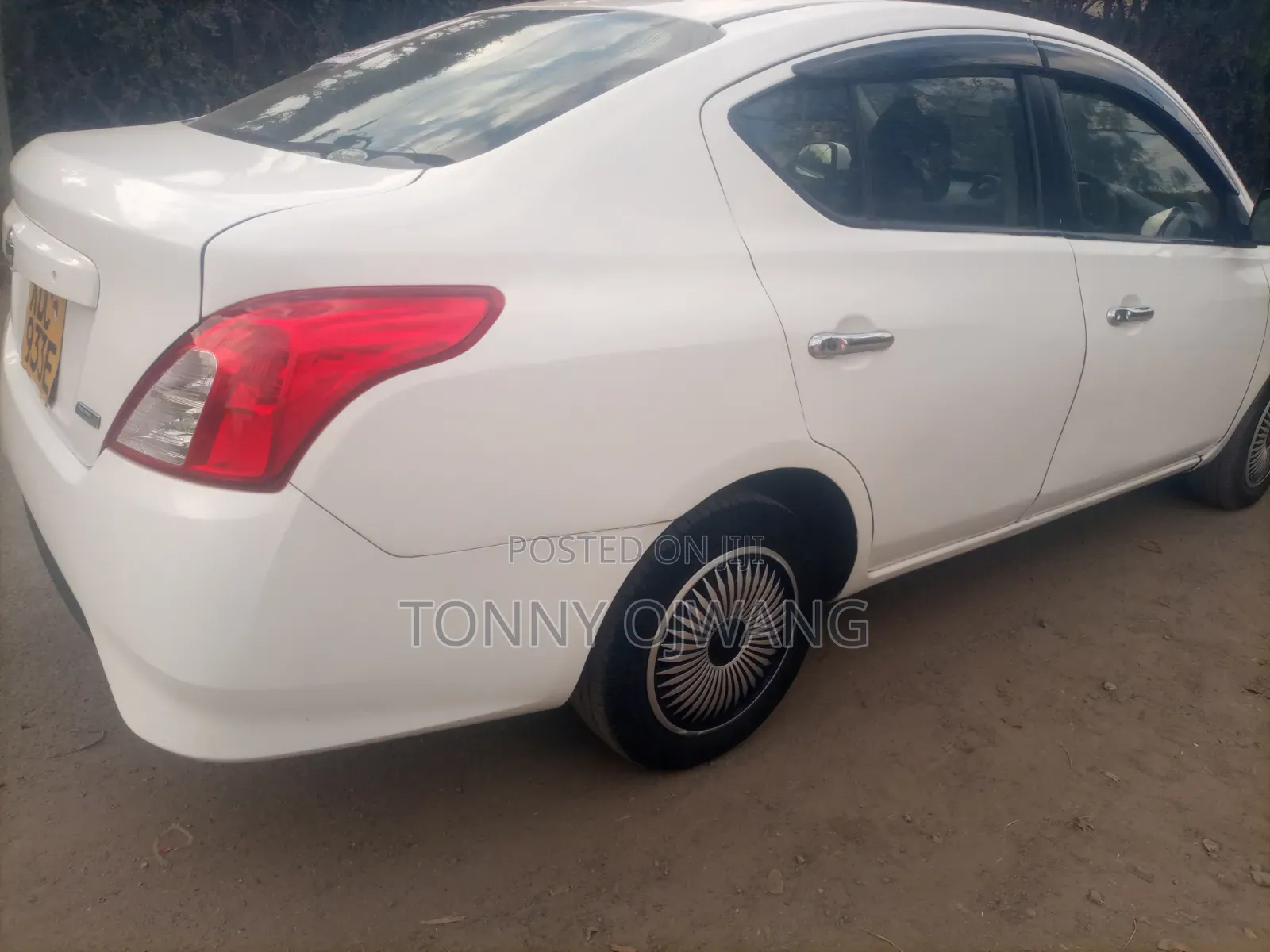 Nissan Latio 1.2 2014 White