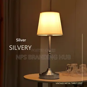 Vintage Metal Table Lamp (el.b