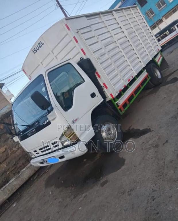 Isuzu KBW NPR 4.3 Truck 2014 White - thumbnail 3