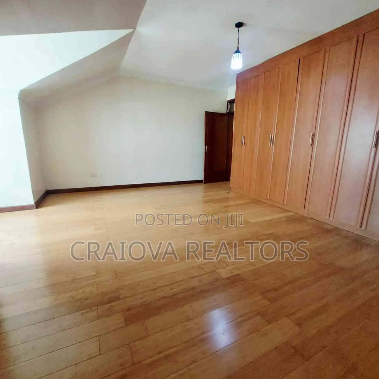 4bdrm Duplex in Hurlingham for rent