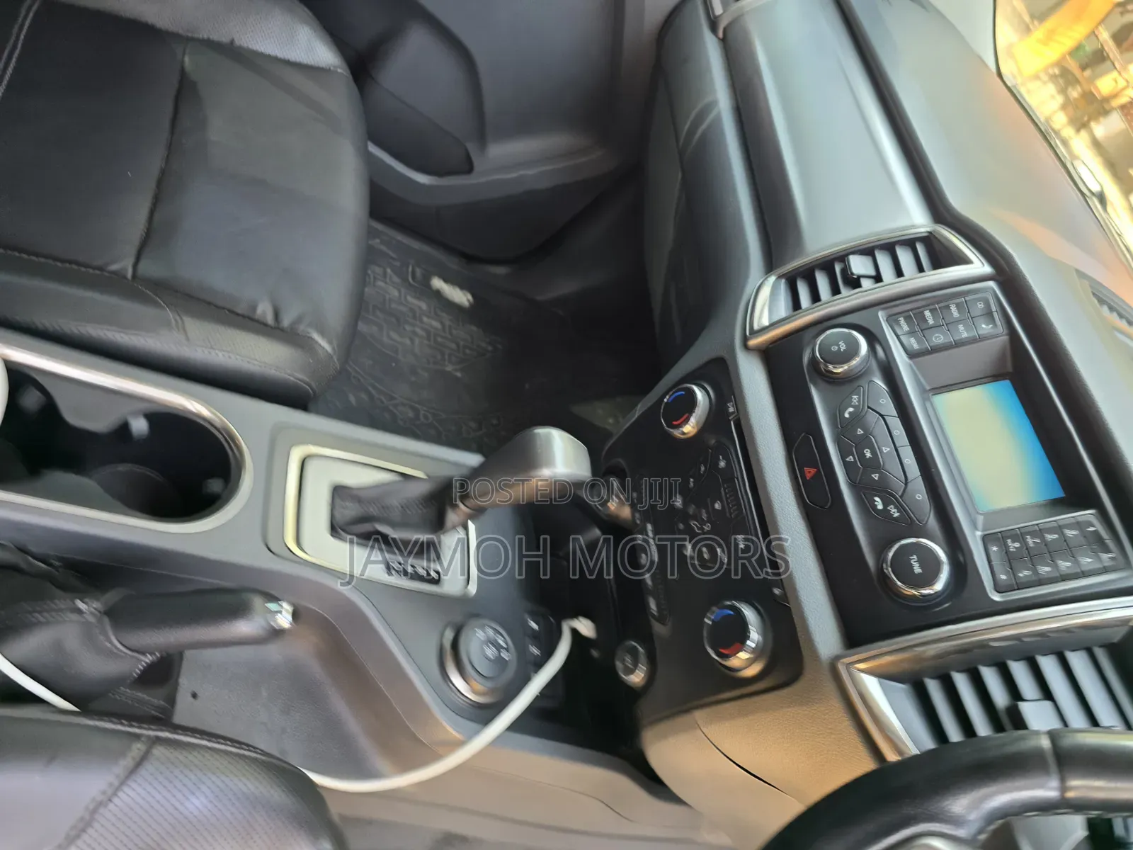 Ford Everest 2018 Gray