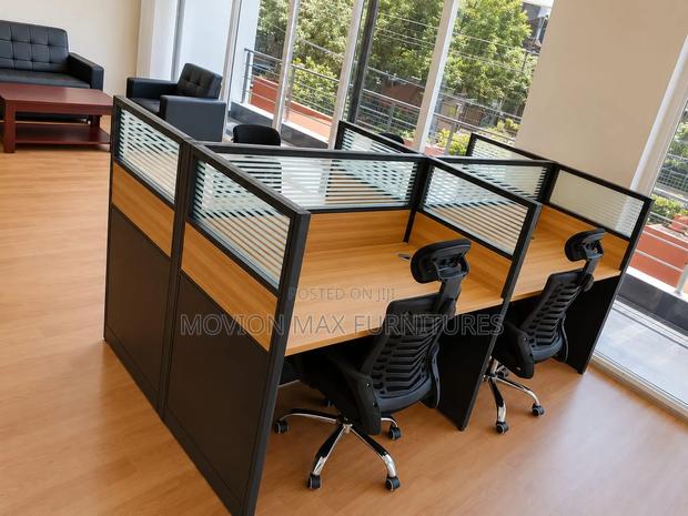 Imported Workstations Office Table - main view