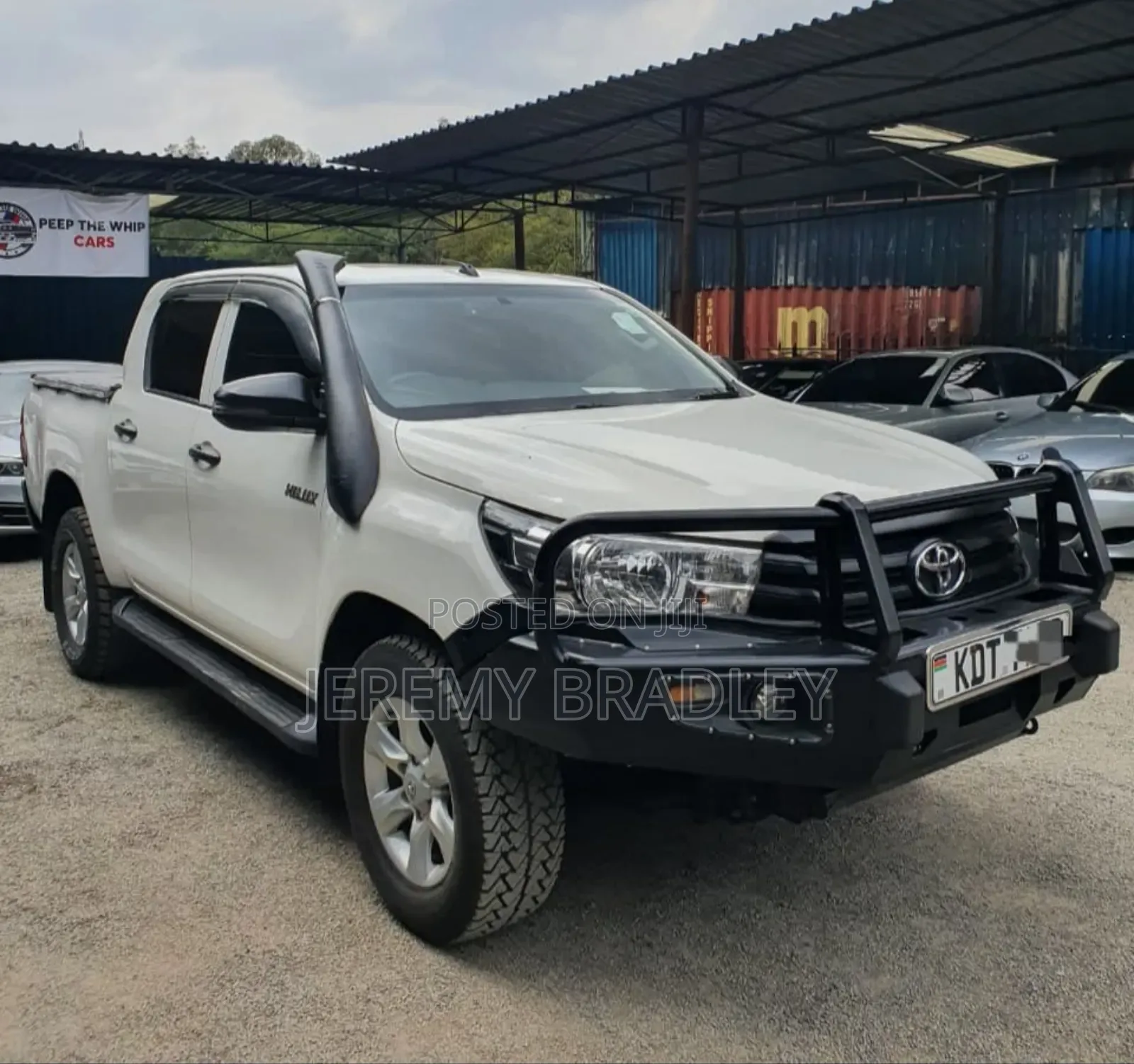 Toyota Hilux 2020 White