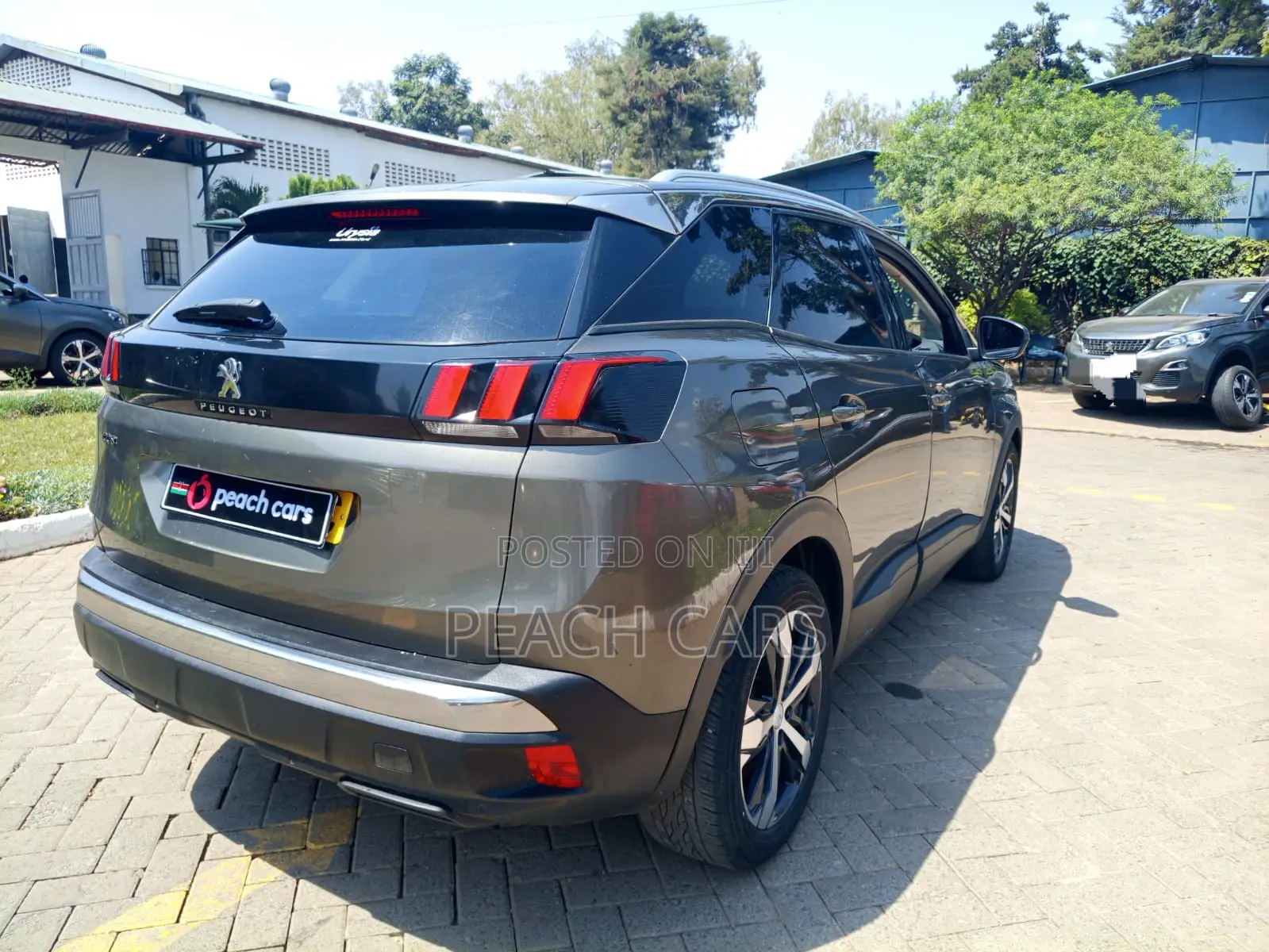 Peugeot 3008 2018 Green