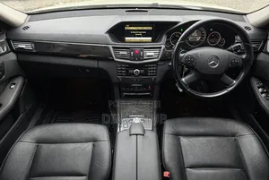 Mercedes-Benz E300 2009 White