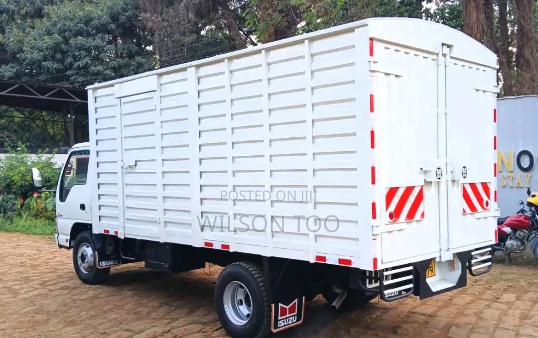 Isuzu NPR 4.3 KCL Closed Body