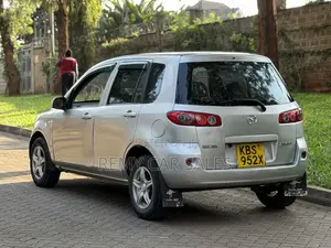 Mazda Demio 2003 Silver