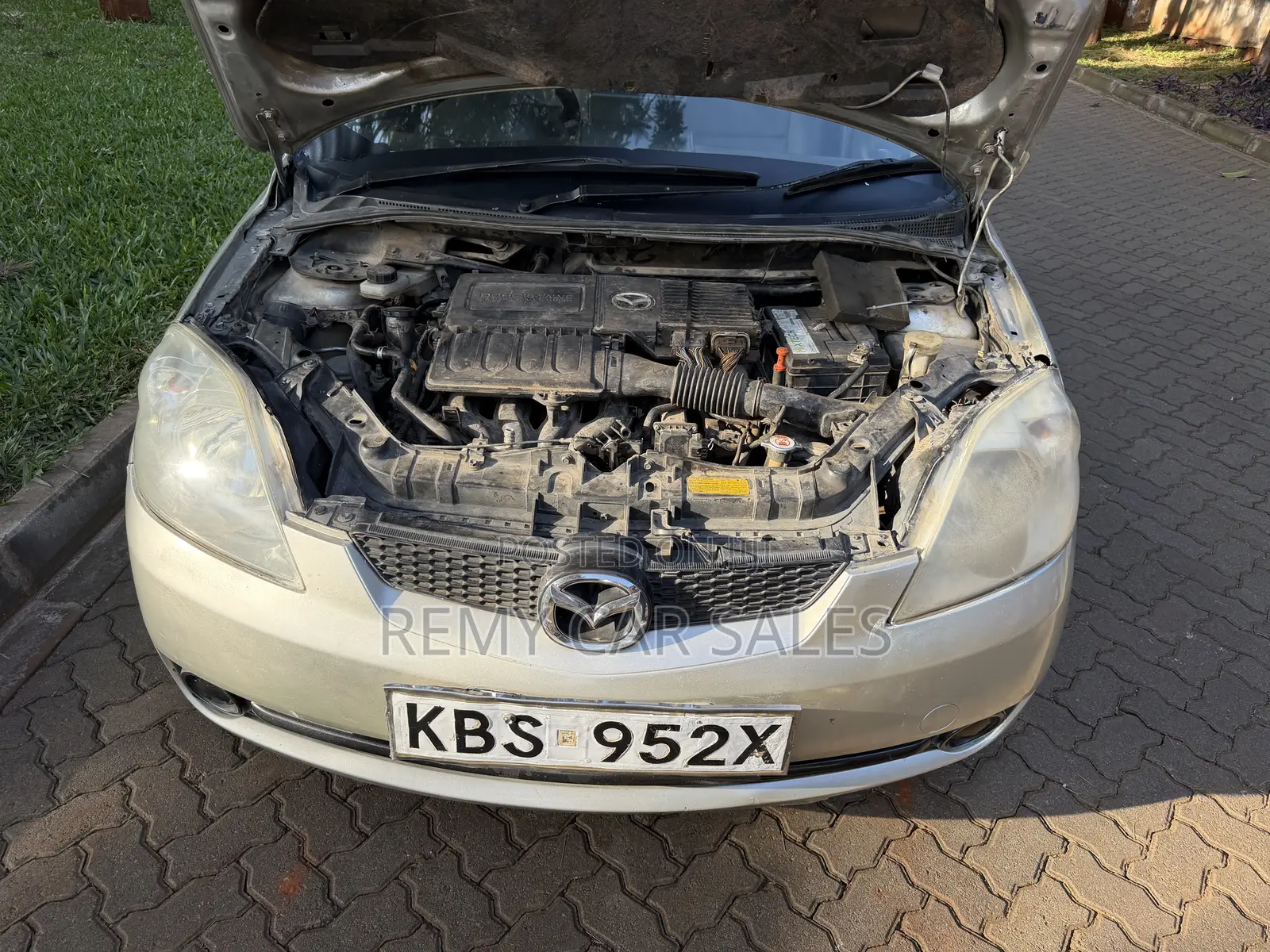 Mazda Demio 2003 Silver