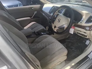 Nissan Teana 2010 Silver