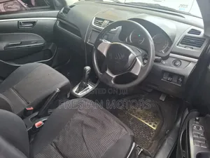 Suzuki Swift 2012 Black