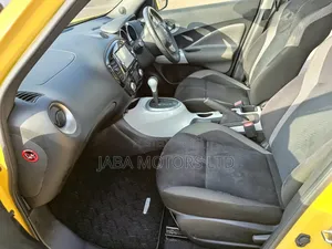 Nissan Juke 2018 Yellow