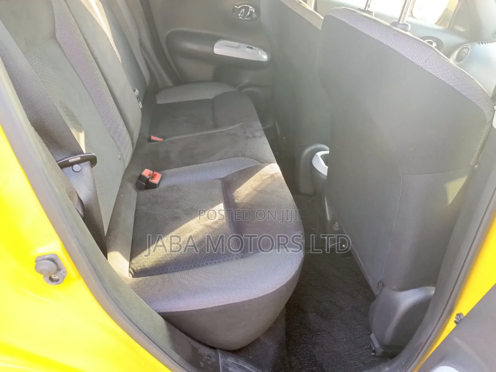 Nissan Juke 2018 Yellow