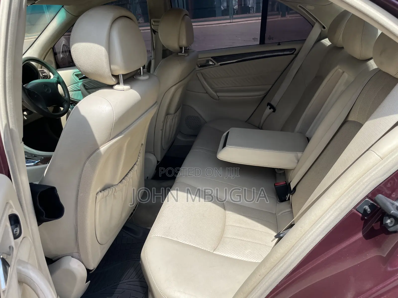 Mercedes-Benz C180 2006 Maroon