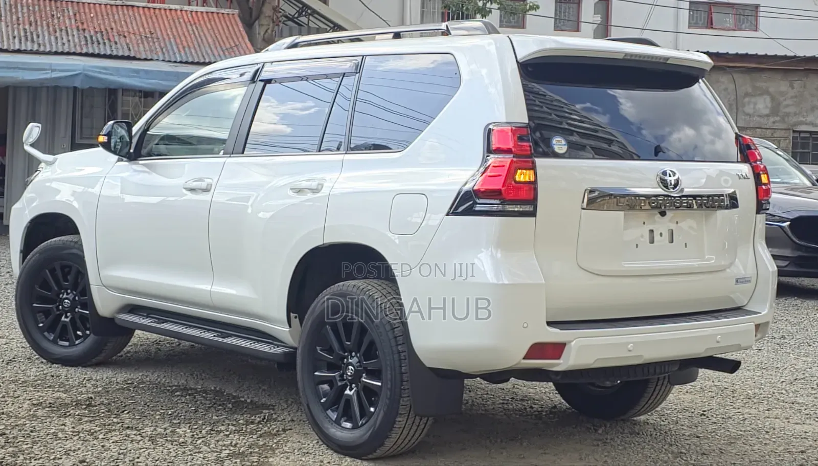 Toyota Land Cruiser Prado 2021 White