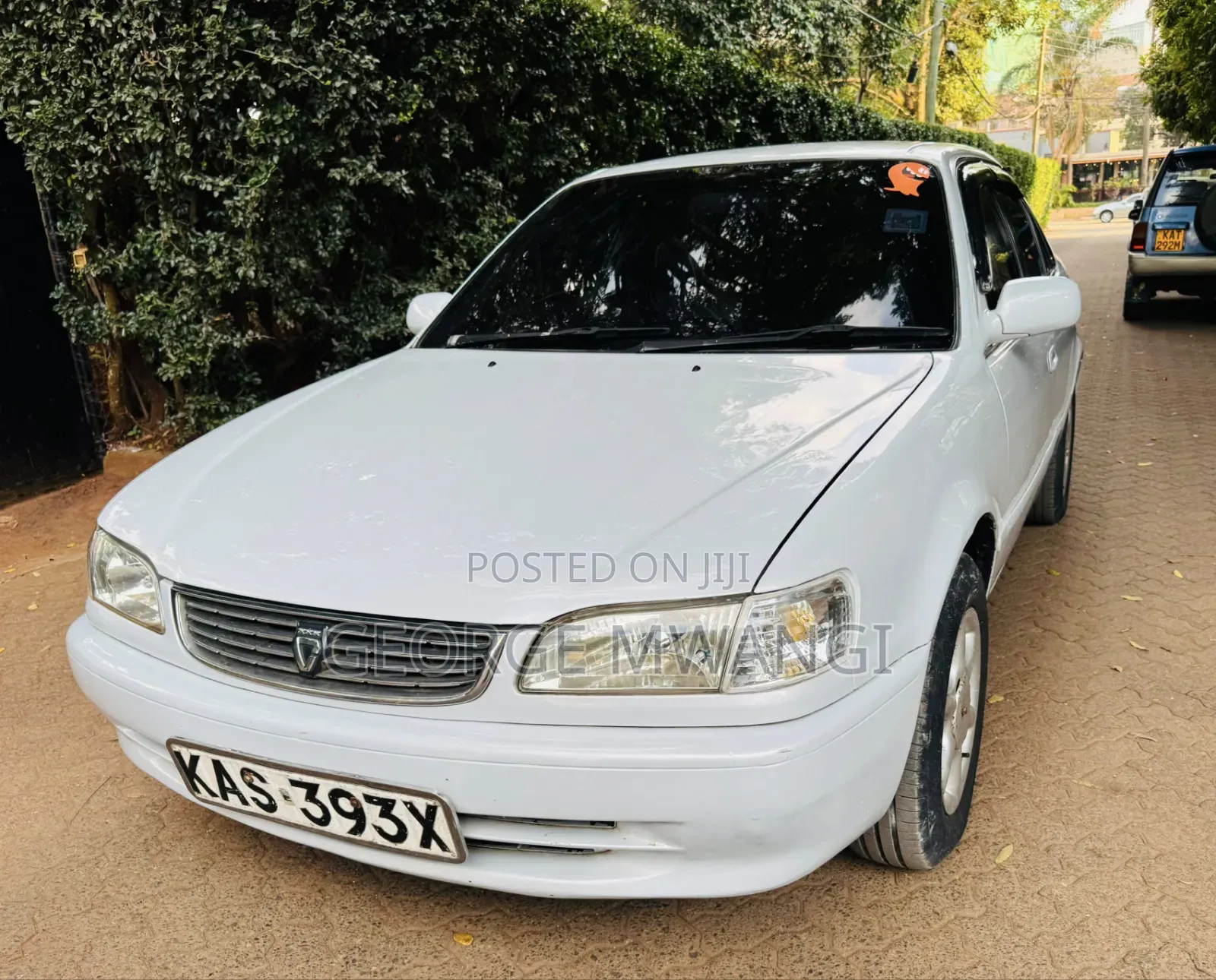 Toyota Corolla 1998 White