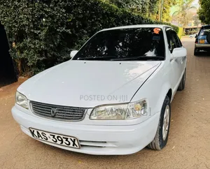 Toyota Corolla 1998 White