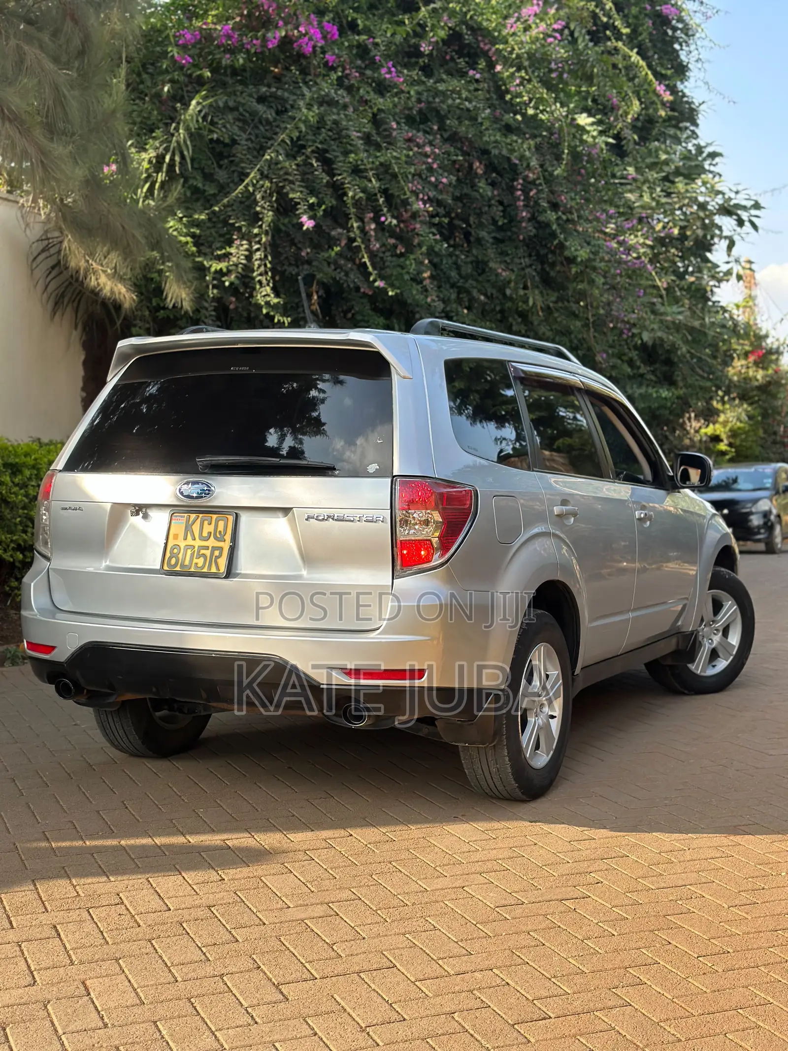 Subaru Forester 2011 Silver