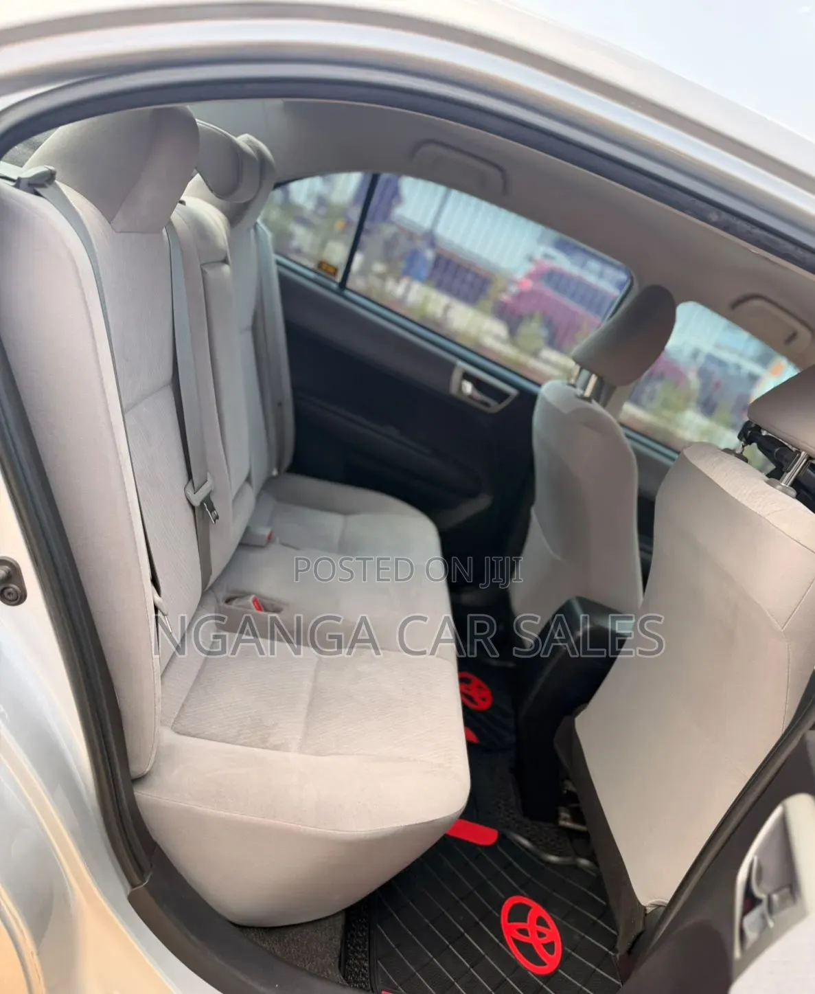 Toyota Axio 2013 Silver