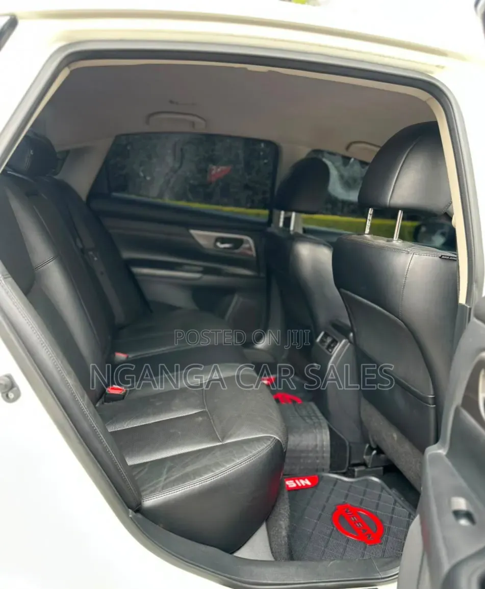 Toyota Axio 2013 Silver
