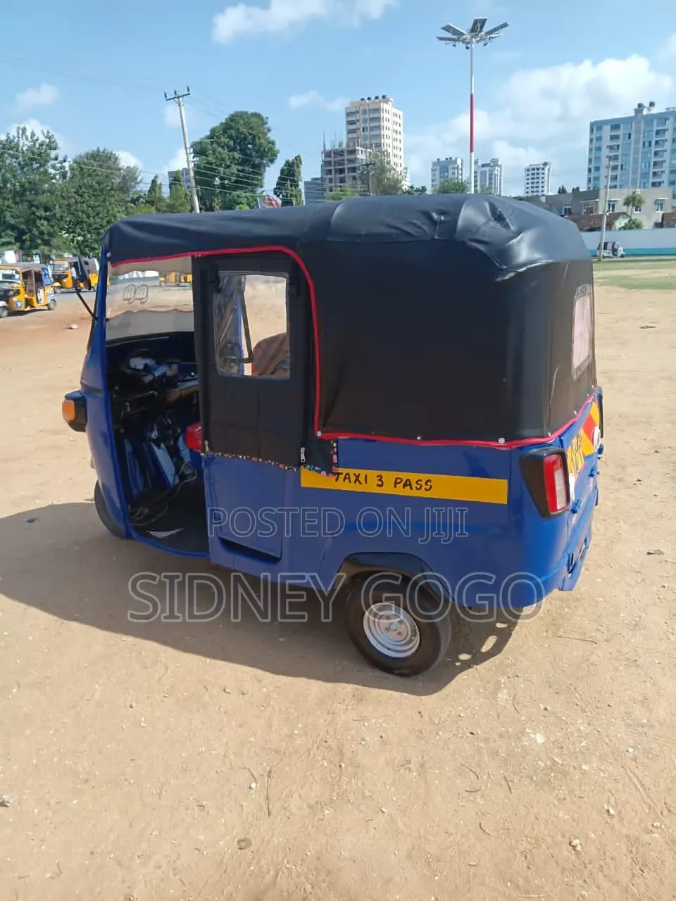 Piaggio Scooter 2024 Blue