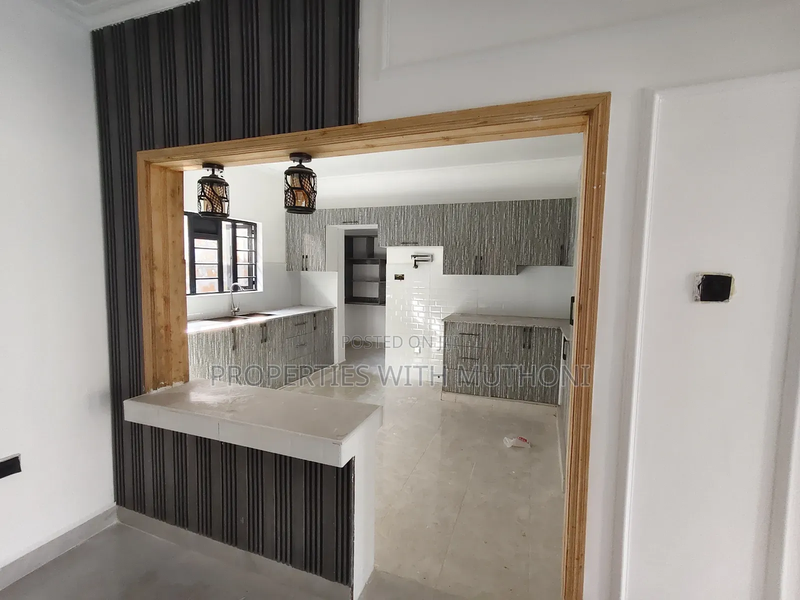 5bdrm Bungalow in Matasia for sale