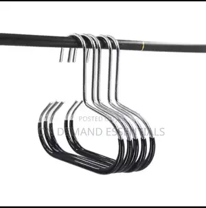 Non Slip Scarf/ Belt /Caps Hanger. White,black 5pc