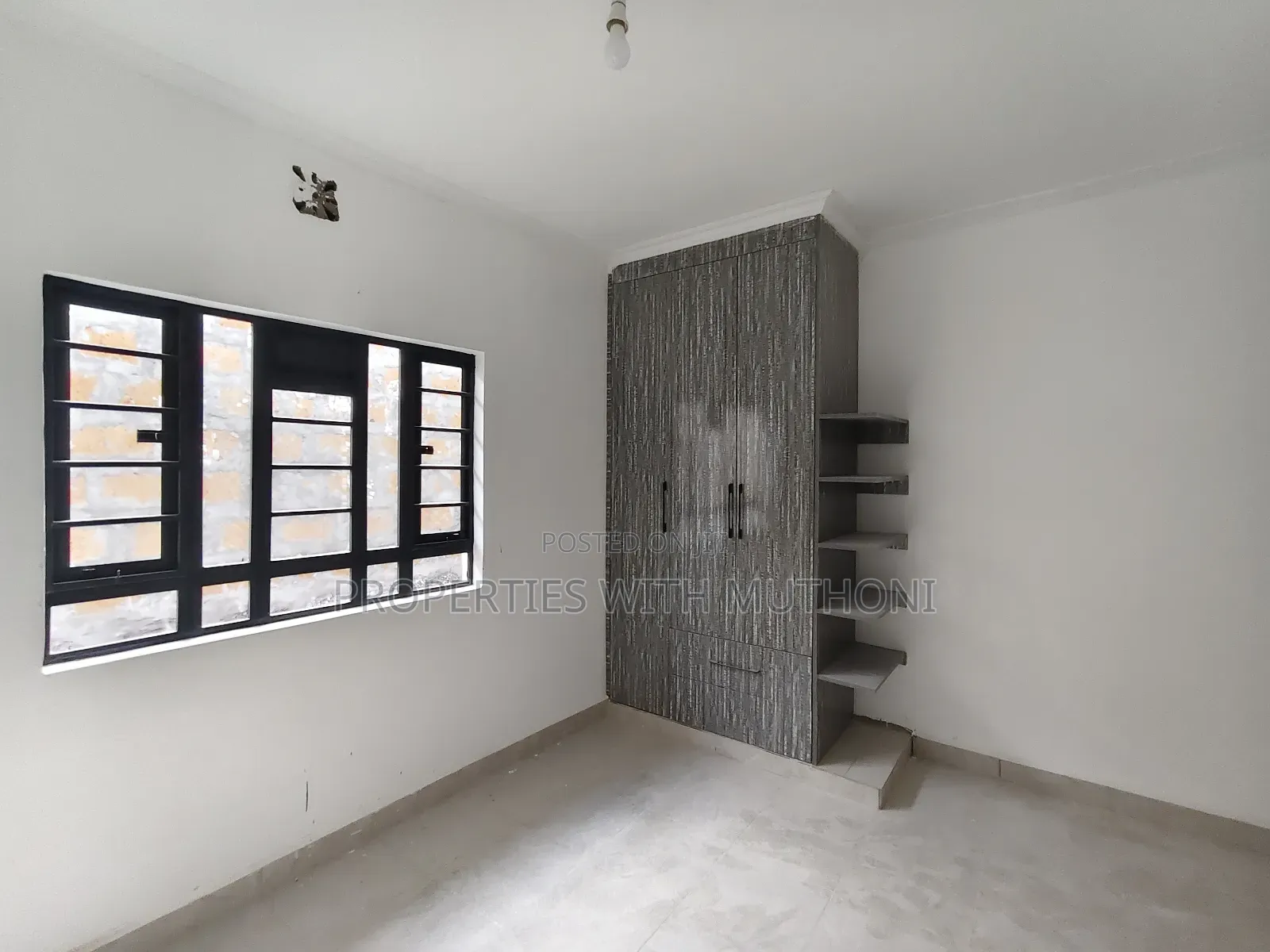 5bdrm Bungalow in Matasia for sale