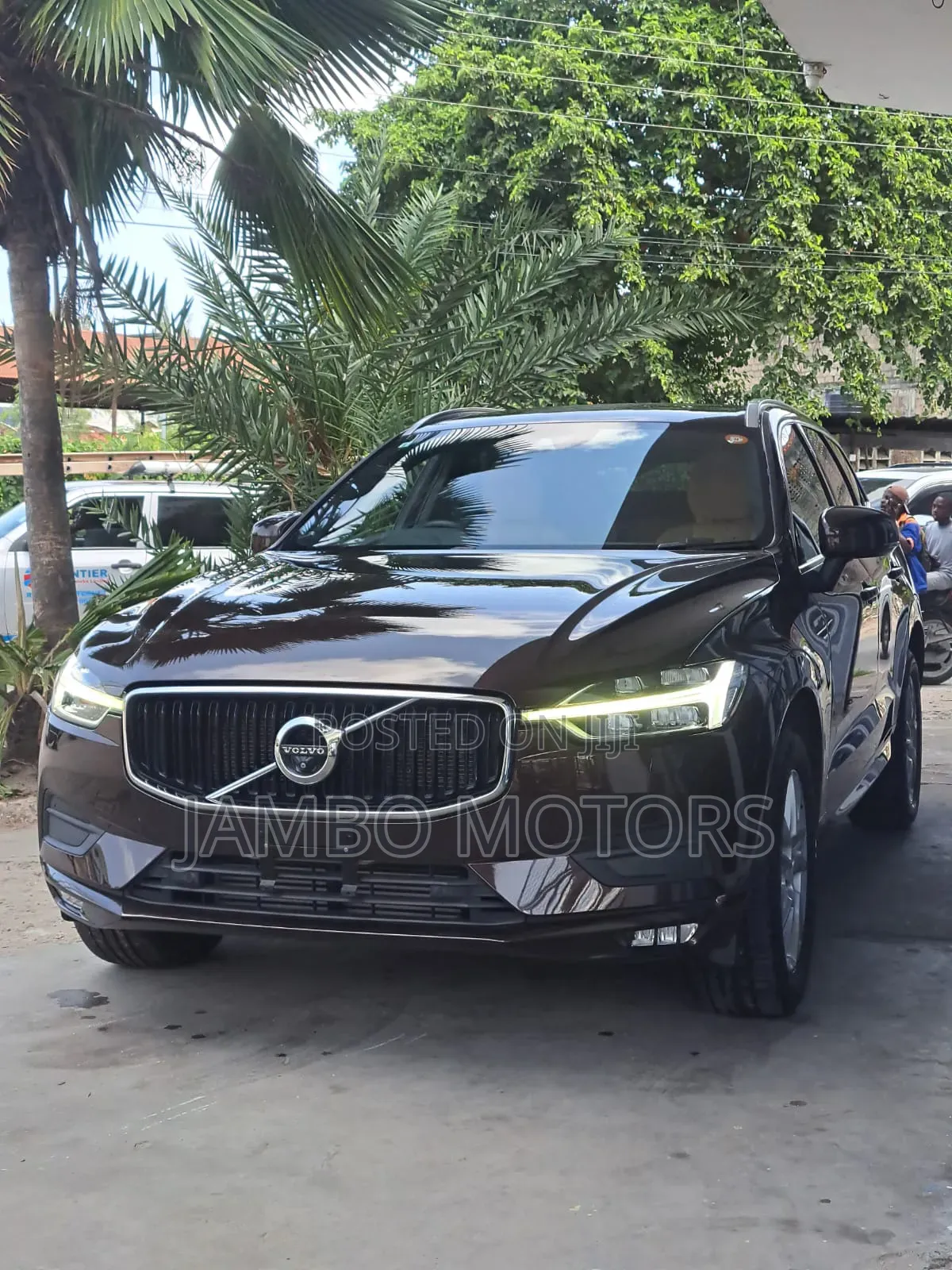 Volvo XC60 T5 Inscription AWD 2020 Brown
