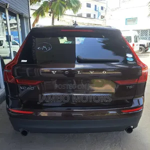 Volvo XC60 T5 Inscription AWD 2020 Brown