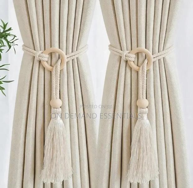 2pcs Curtain Tassel Holdbacks