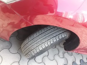Toyota Auris 2008 Red