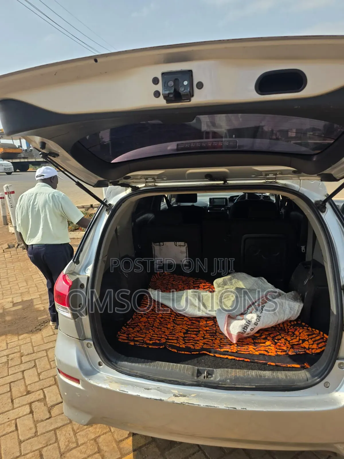 Toyota Wish 2012 Silver