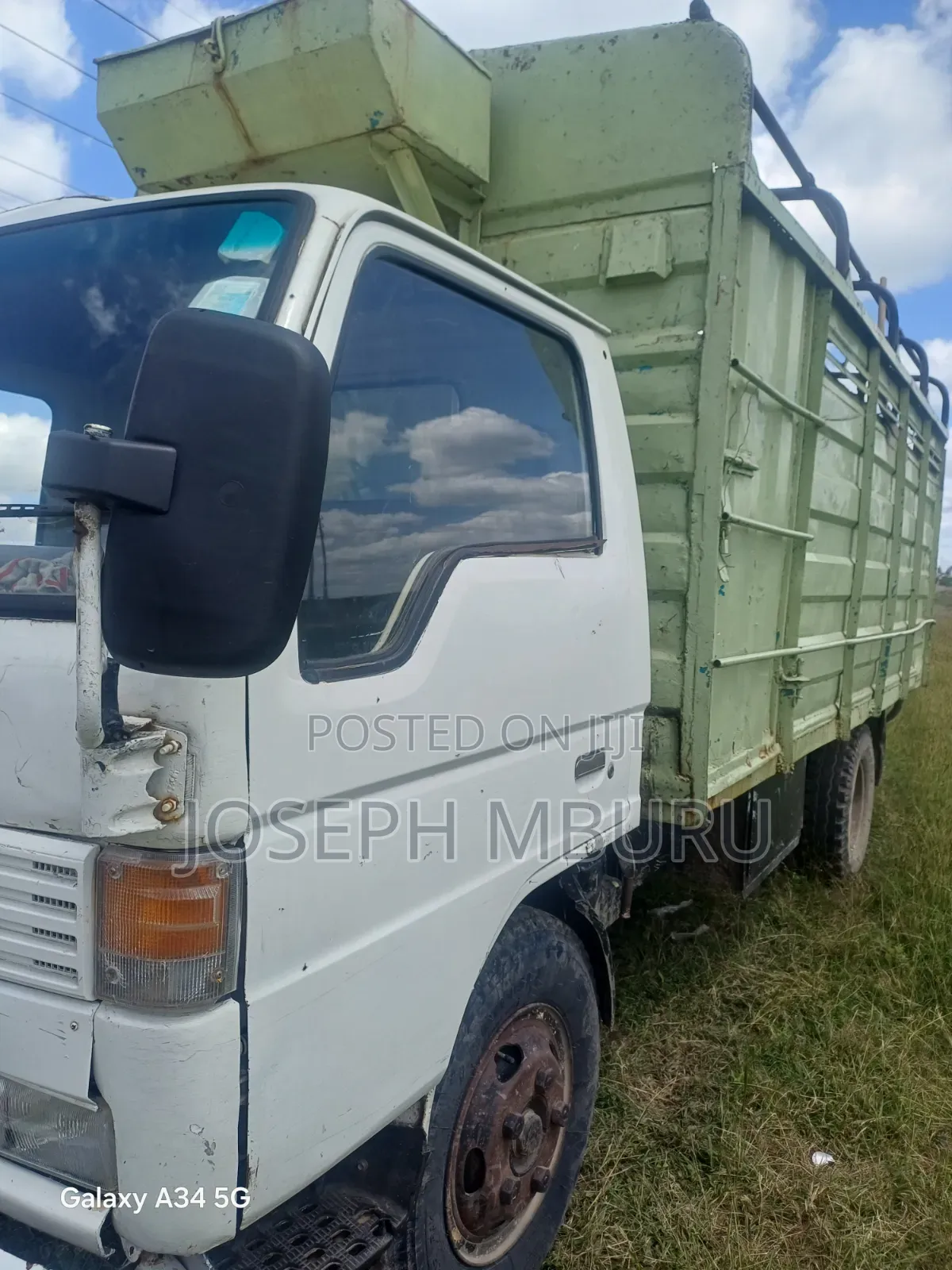 Mazda Canter 2000 White