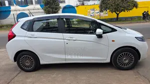 Honda Fit 2016 White
