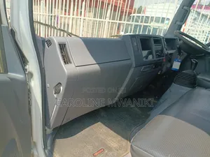Isuzu NQR Bluepower