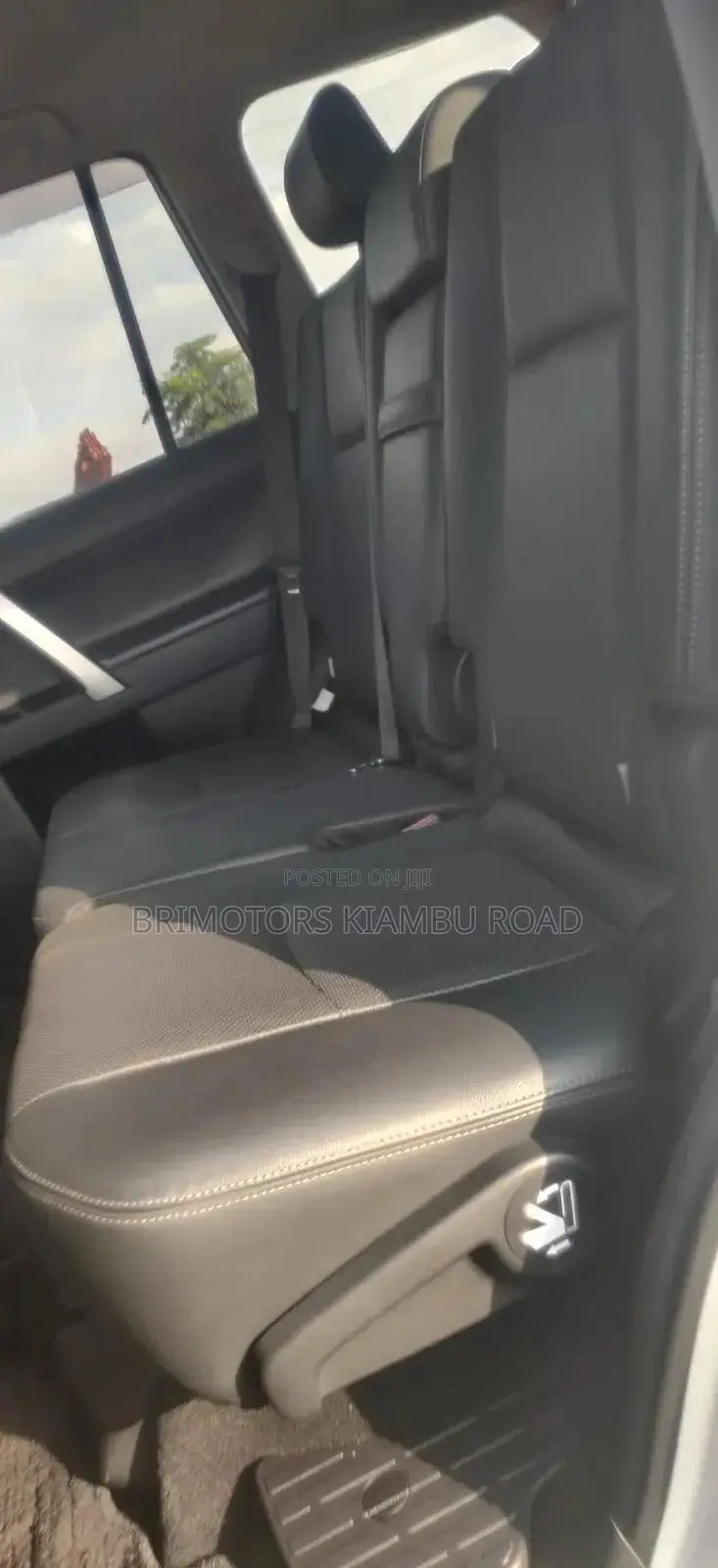 Toyota Land Cruiser Prado 2019 Pearl