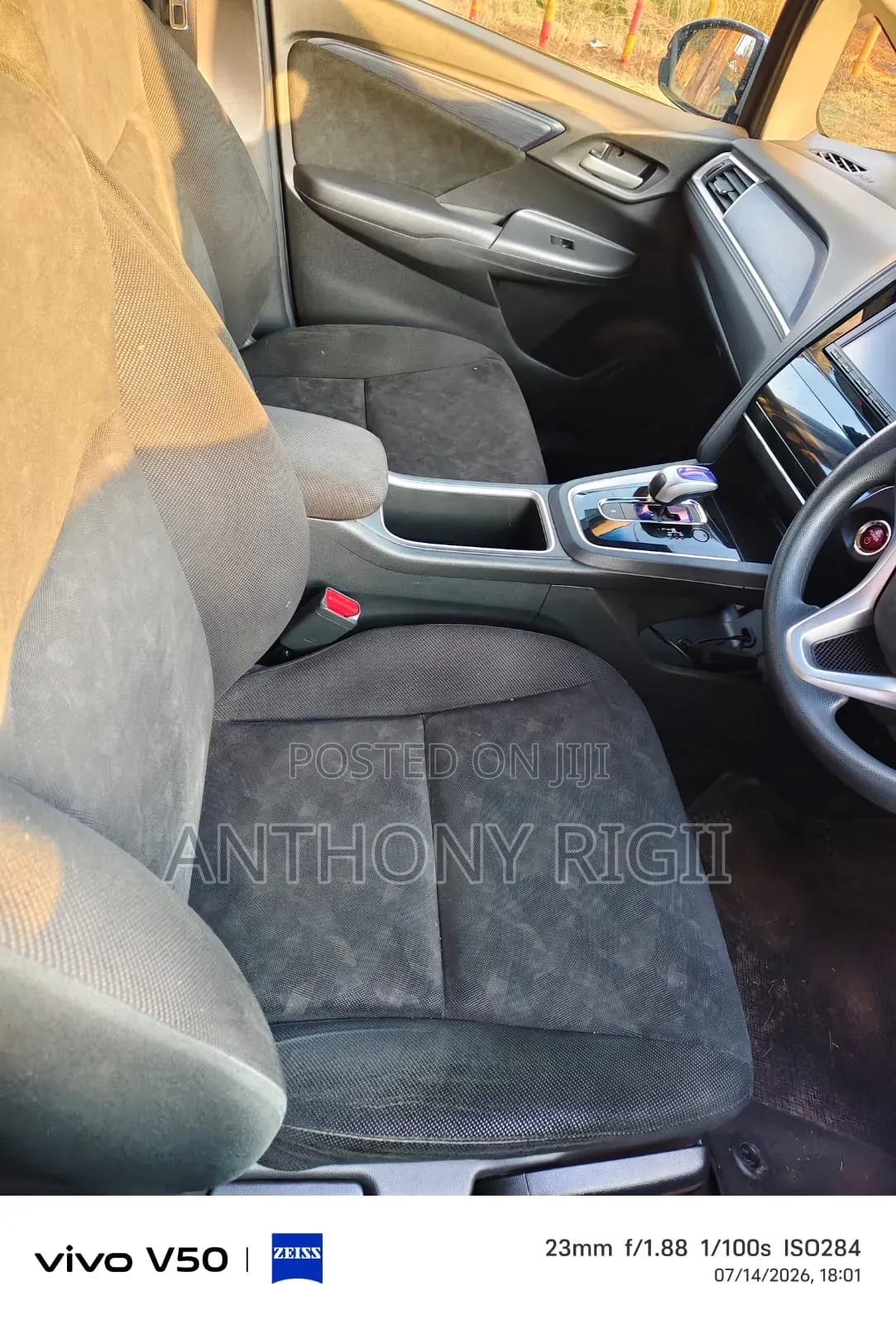 Honda Fit Shuttle 1.5 Hybrid 2WD 2016 Silver