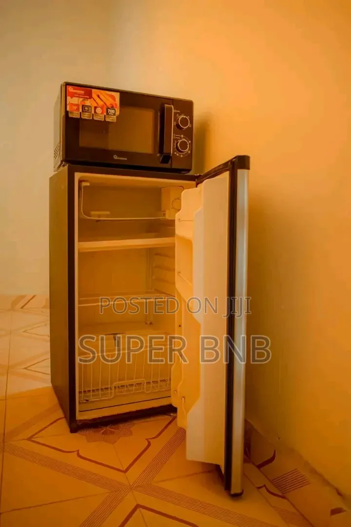 Airbnb Kamakis Eastern Bypass 1.7 Lounge