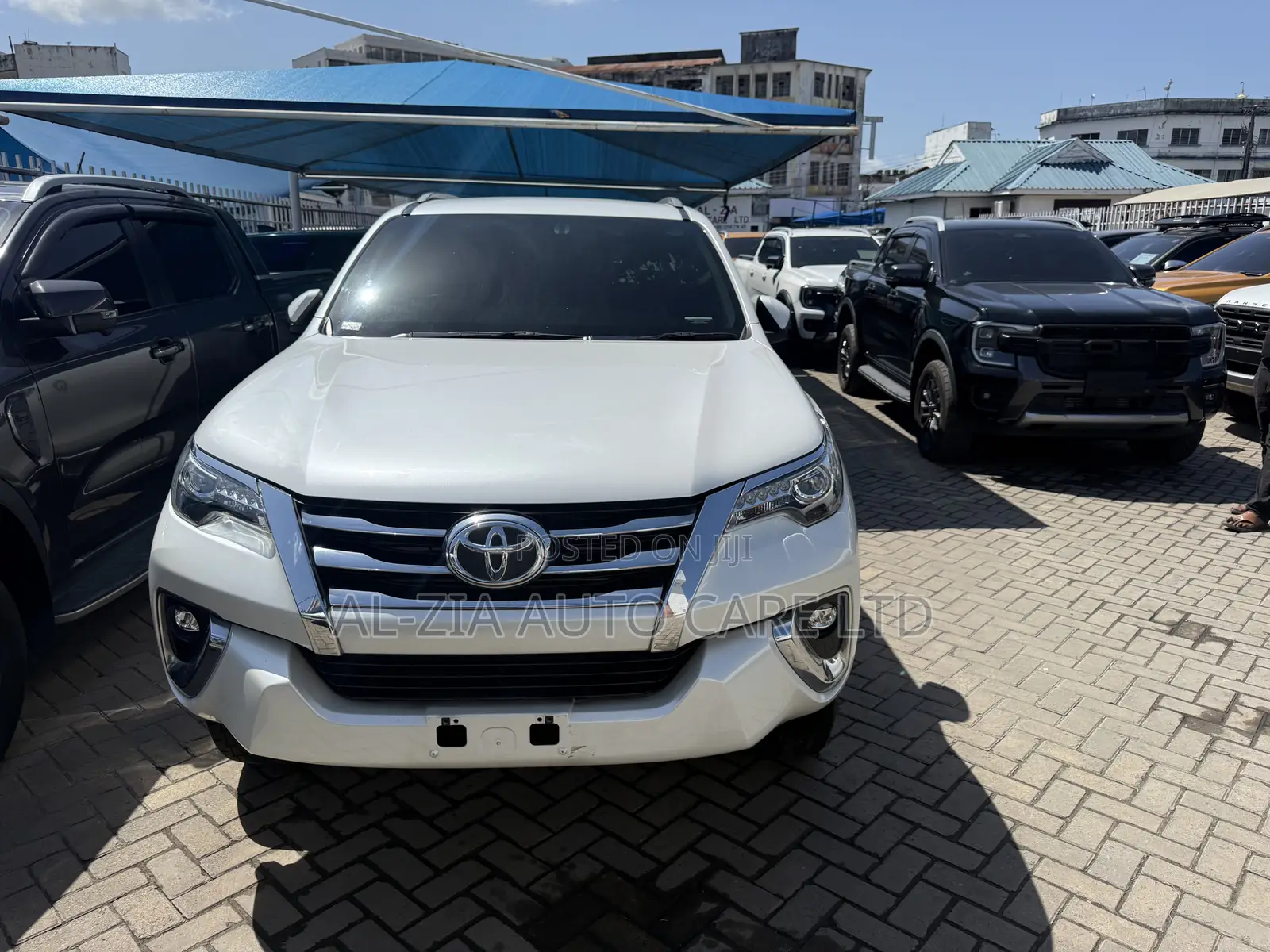 Toyota Fortuner 2019 White