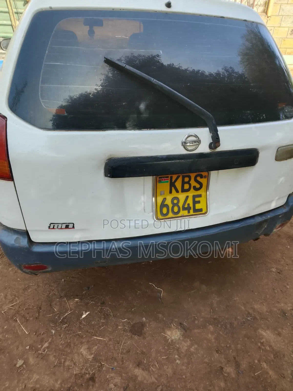 Nissan Advan 2005 Off white