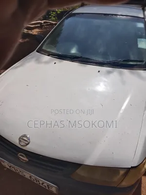 Nissan Advan 2005 Off white