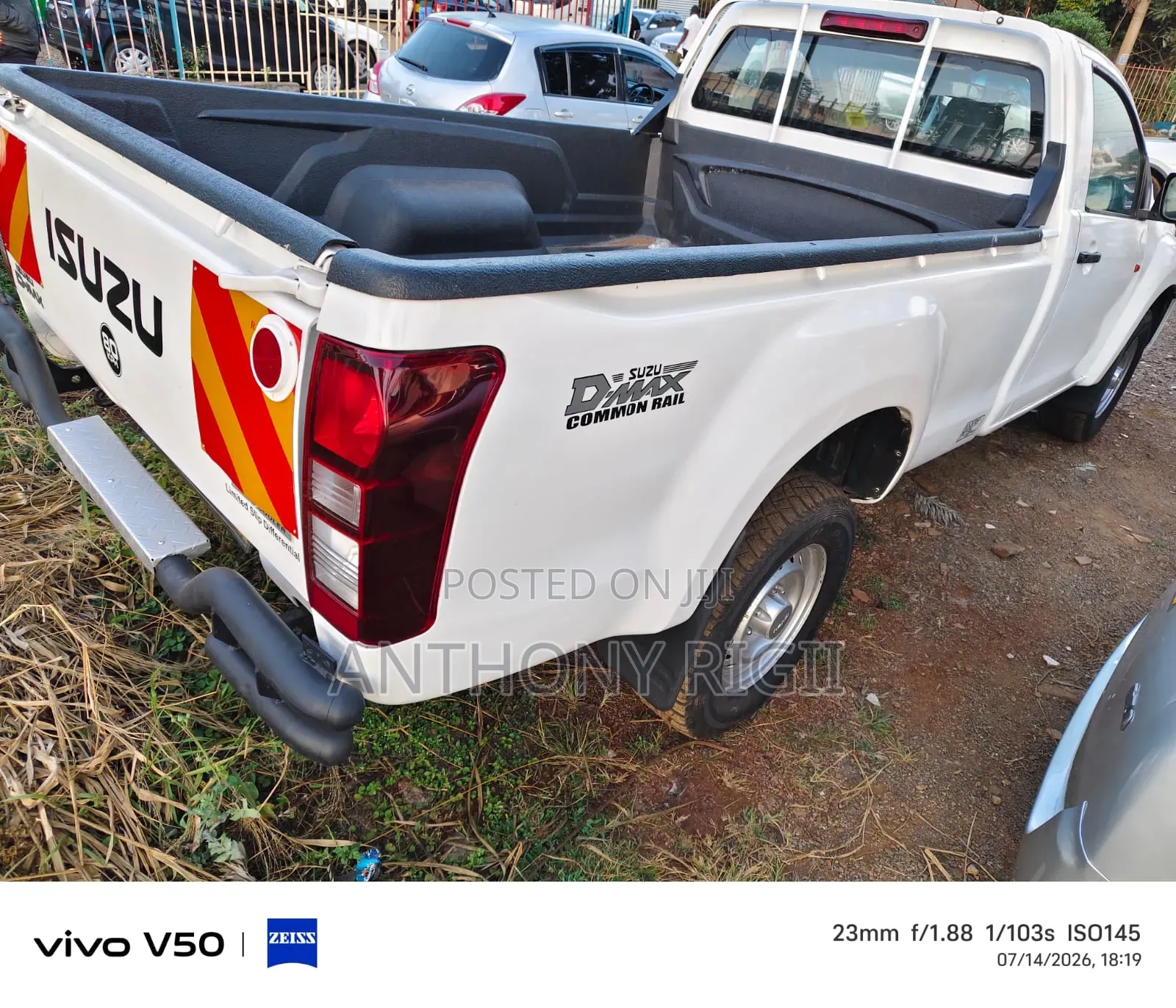 Isuzu D-MAX 2016 White