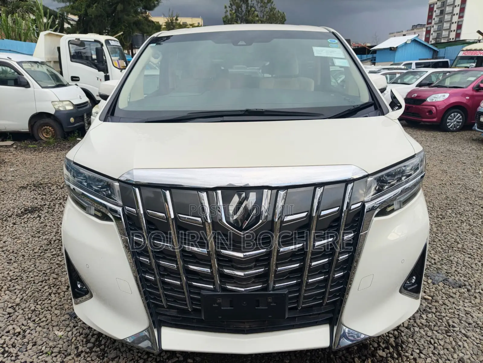 Toyota Alphard 2.5 Petrol AWD 2018 White